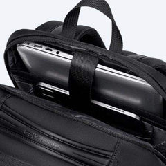 Arctic Hunter B00807 Business Backpack for Men Women 20L Back Compartments 15.6-inch Premium Laptop حقيبة ظهر Arctic Hunter B00807 للأعمال للرجال والنساء بسعة 20 لترًا مع حجرات خلفية للكمبيوتر المحمول مقاس 15.6 بوصة - Sooqja سوقجة