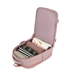 حقيبة الظهر Chantria CB00617 هي حقيبة أنيقة ومتعددة الاستخدامات، مصممة خصيصًا لتلبية احتياجات النساء في العمل، الدراسة، والسفر/The Chantria CB00617 backpack is a stylish and versatile bag, specially designed to meet the needs of women at work, study, and