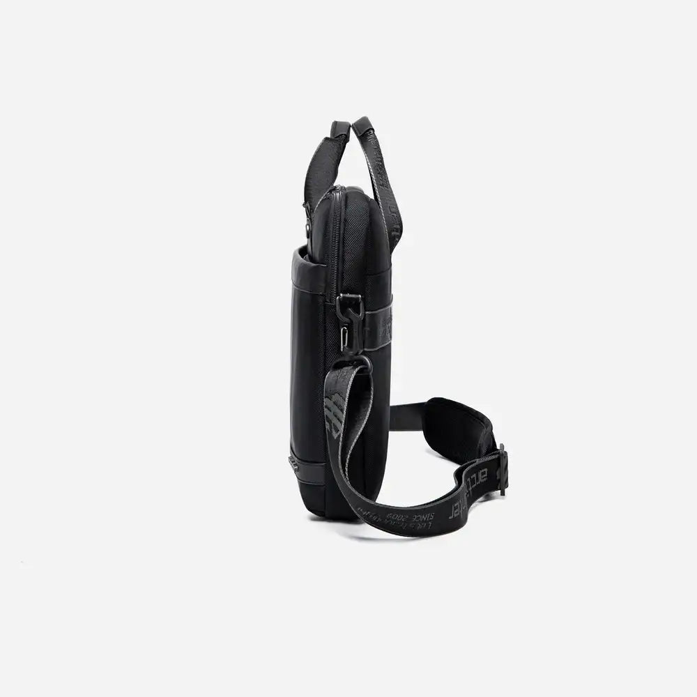 حقيبة كمبيوتر محمول مقاومة للماء مقاس 15.6 بوصة من Arctic Hunter GW00022 / Arctic Hunter GW00022 Business Water Resistant 15.6-inch Laptop Briefcase - Sooqja سوقجة