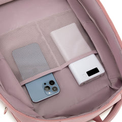 حقيبة الظهر Chantria CB00617 هي حقيبة أنيقة ومتعددة الاستخدامات، مصممة خصيصًا لتلبية احتياجات النساء في العمل، الدراسة، والسفر/The Chantria CB00617 backpack is a stylish and versatile bag, specially designed to meet the needs of women at work, study, and