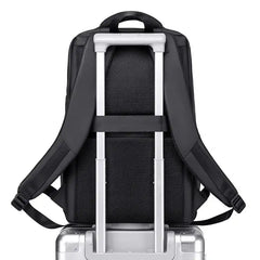 حقيبة ظهر Arctic Hunter GB00707 مقاومة للماء ومضادة للسرقة لأجهزة الكمبيوتر المحمولة مزودة بمنفذ شحن USB
 /Arctic Hunter GB00707 Water-Resistant Anti-Theft Laptop Backpack with USB Charging Port - Sooqja سوقجة