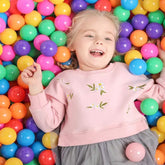 كيس طابات ملوّنة – 50 طابة بلاستيكية ممتعة للأطفال