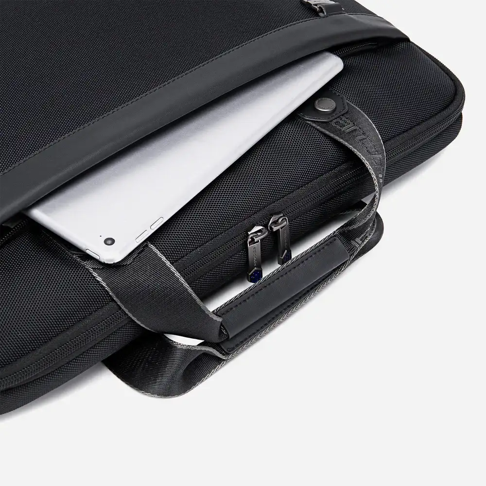 حقيبة كمبيوتر محمول مقاومة للماء مقاس 15.6 بوصة من Arctic Hunter GW00022 / Arctic Hunter GW00022 Business Water Resistant 15.6-inch Laptop Briefcase - Sooqja سوقجة