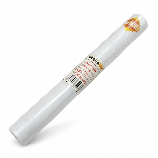 ورق لاصق تجليد ARARAW على خلفية بيضاء بإضاءة واضحة وظل طبيعي خفيف