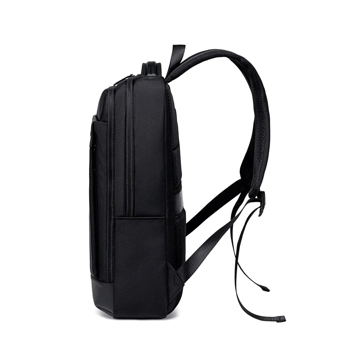 حقيبة ظهر Arctic Hunter مقاومة للماء B00690 متوفرة
