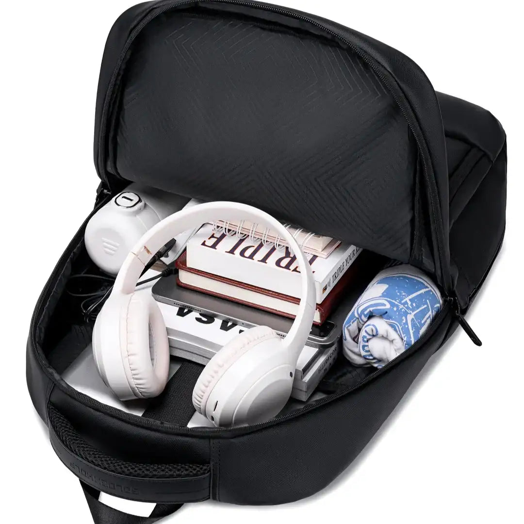 حقيبة ظهر Arctic Hunter GB00707 مقاومة للماء ومضادة للسرقة لأجهزة الكمبيوتر المحمولة مزودة بمنفذ شحن USB
 /Arctic Hunter GB00707 Water-Resistant Anti-Theft Laptop Backpack with USB Charging Port - Sooqja سوقجة