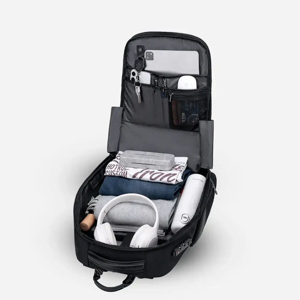 حقيبة ظهر Arctic Hunter B00682 للسفر والاستخدام اليومي / Arctic Hunter B00682 Backpack for Travel and Everyday Use - Sooqja سوقجة