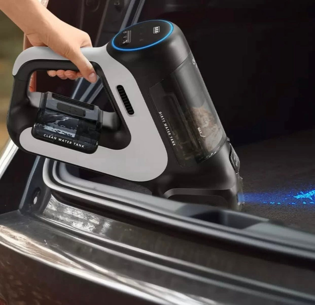مكنسة Eufy Clean XF اللاسلكية لتنظيف السجاد والمفروشات