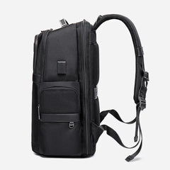 حقيبة ظهر Arctic Hunter B00449 – سعة 36.2 لتر مع منفذ USB وجيب حراري