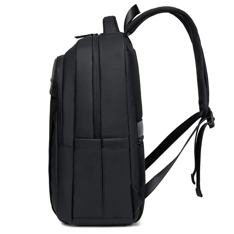 حقيبة Arctic Hunter من golden Wolf GB00711 مناسبة للإستخدام اليومي والسفر /Golden Wolf Arctic Hunter bag GB00711 suitable for daily use and travel
