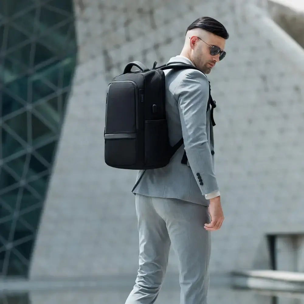 حقيبة ظهر Arctic Hunter B00120 للكمبيوتر المحمول للجنسين