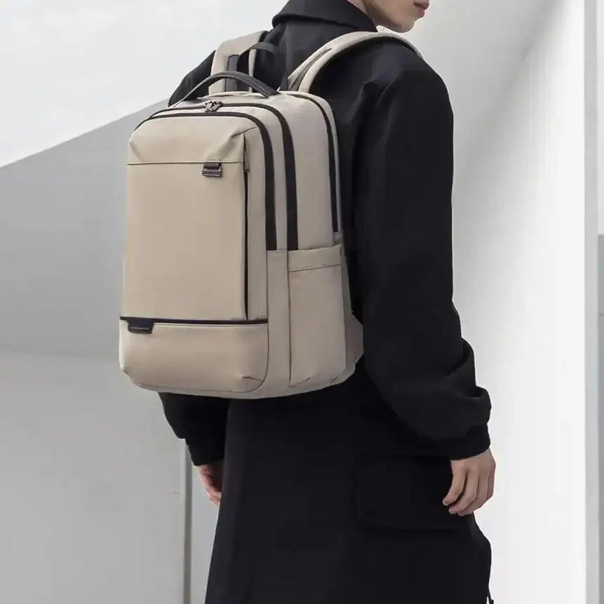 حقيبة ظهر Arctic Hunter Business B00810 للرجال والنساء من النايلون سعة 25 لترًا مقاومة للماء مع جيوب متعددة وحجرة كمبيوتر محمول مقاس 15.6 بوصة مضادة للسرقة للمكتب والسفر والجامعة / Arctic Hunter Business Backpack B00810 for Men Women Nylon 25L Laptop Bag - Sooqja سوقجة