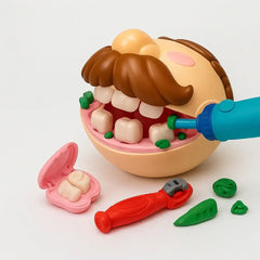لعبة تشكيل الطبيب الأسنان – Color Mud Dentist Creation