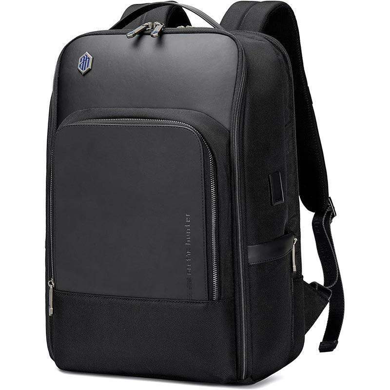 حقيبة ظهر Arctic Hunter B00403 للرجال - مقاومة للماء، مصنوعة من مادة صناعية متينة، مزودة بمنفذ USB وسماعة رأس مدمجين