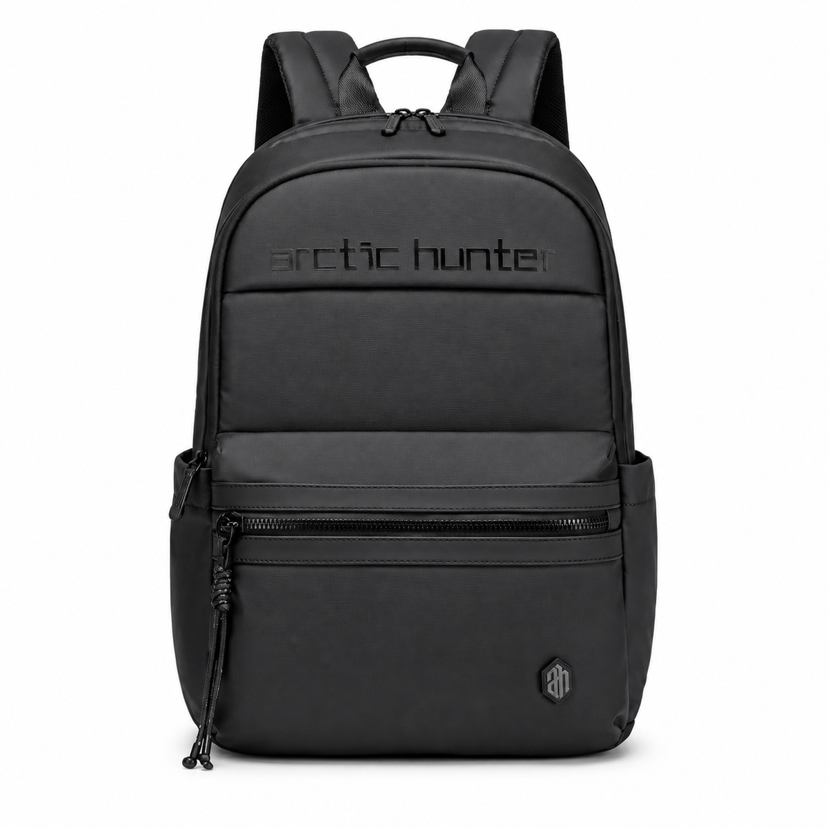 حقيبة ظهر Arctic Hunter B00536 للابتوب 15.6 بوصة على خلفية بيضاء بإضاءة واضحة وظل طبيعي خفيف